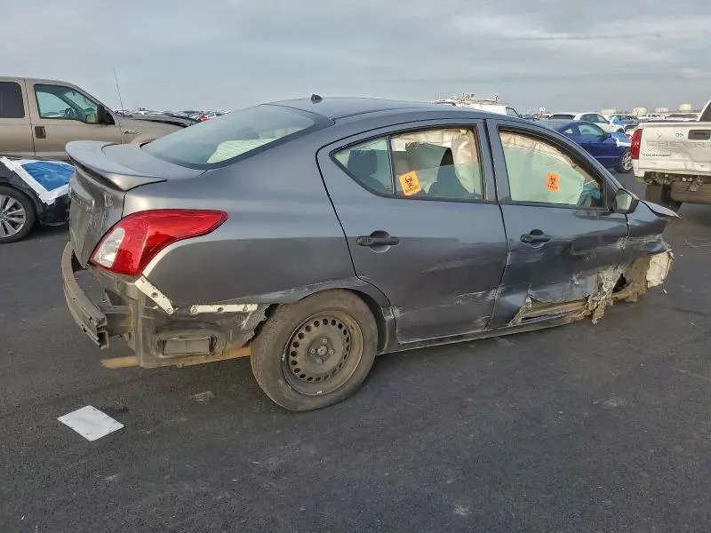 2018 NISSAN VERSA S  