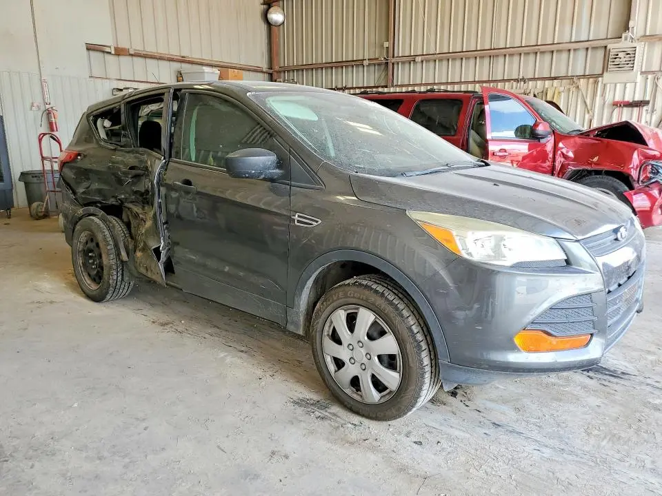 2016 FORD ESCAPE S  