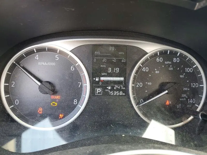 2020 NISSAN VERSA S  
