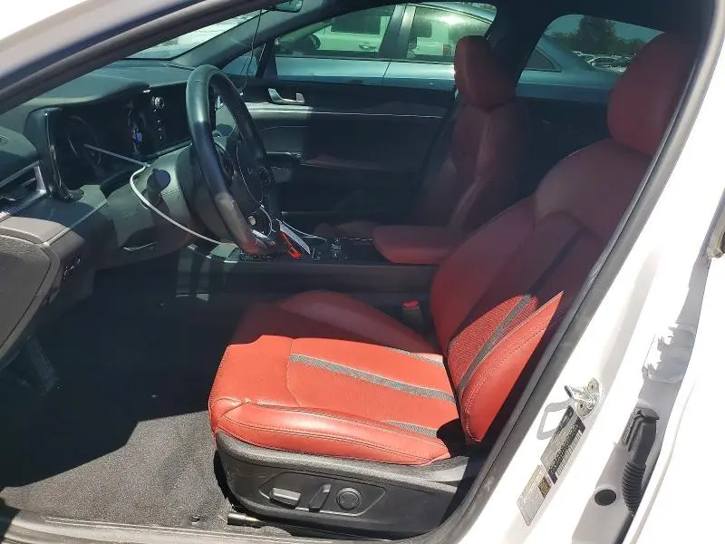 2023 KIA K5 GT LINE  