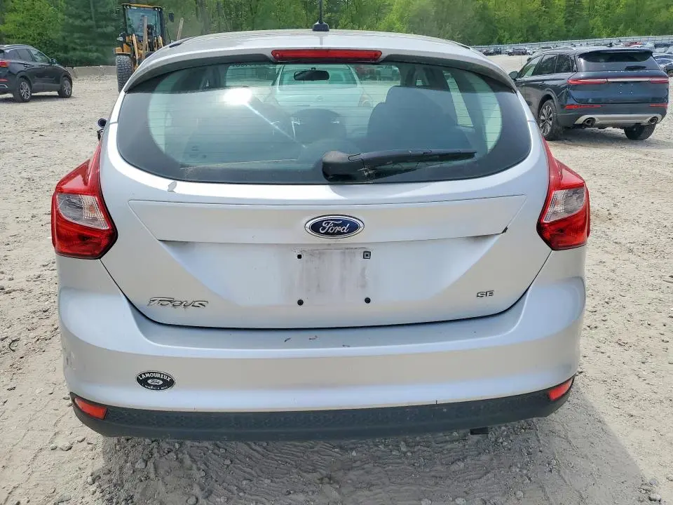 2013 FORD FOCUS SE  
