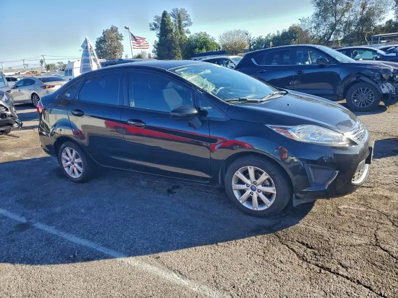 2011 FORD FIESTA SE  