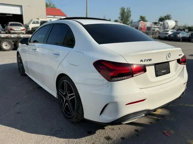2020 MERCEDES-BENZ A 220 4MATIC  