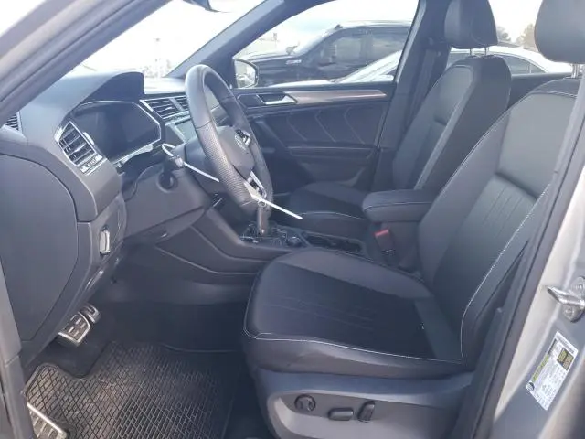 2022 VOLKSWAGEN TIGUAN SE R-LINE BLACK  