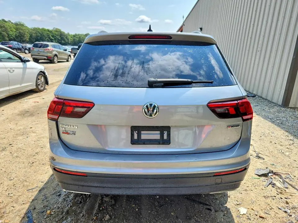2019 VOLKSWAGEN TIGUAN SE  