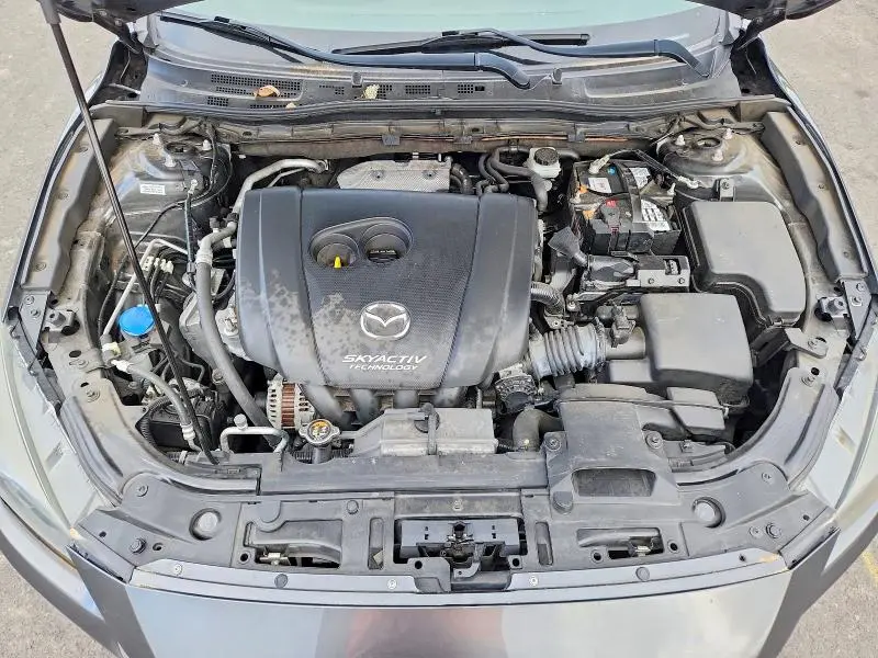 2017 MAZDA 3 TOURING  