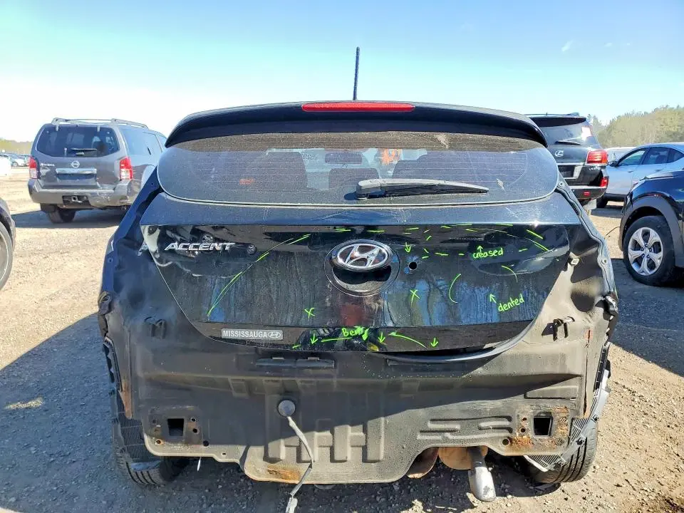 2013 HYUNDAI ACCENT GS  