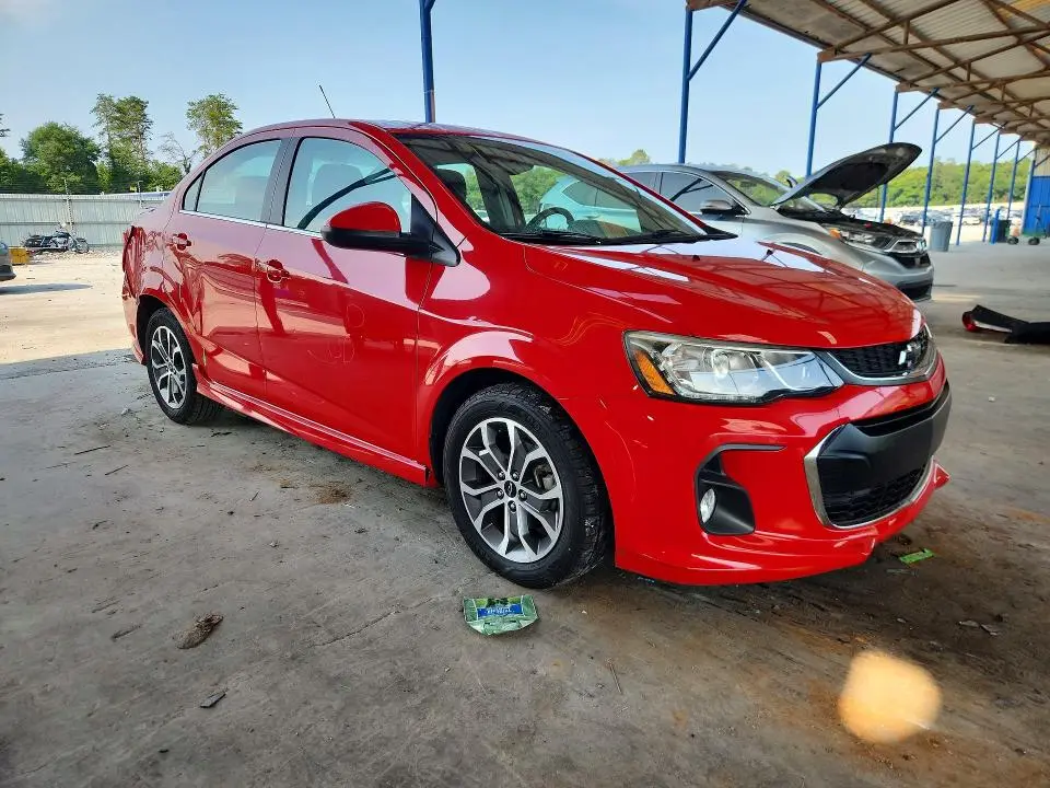 2018 CHEVROLET SONIC LT  
