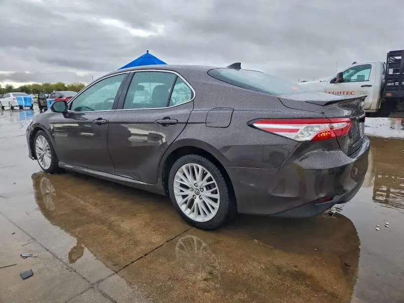 2018 TOYOTA CAMRY XSE  