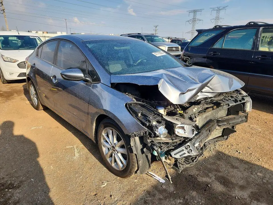 2017 KIA FORTE S  