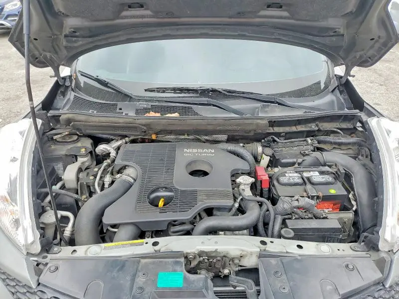 2011 NISSAN JUKE S  