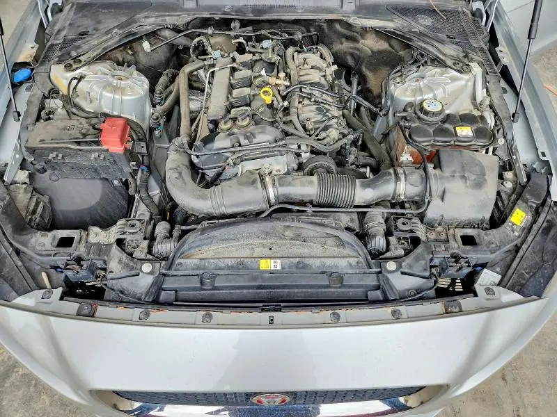 2017 JAGUAR XE   