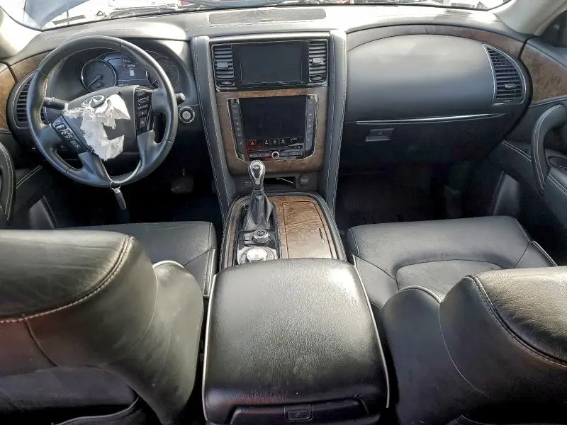 2021 INFINITI QX80 LUXE  