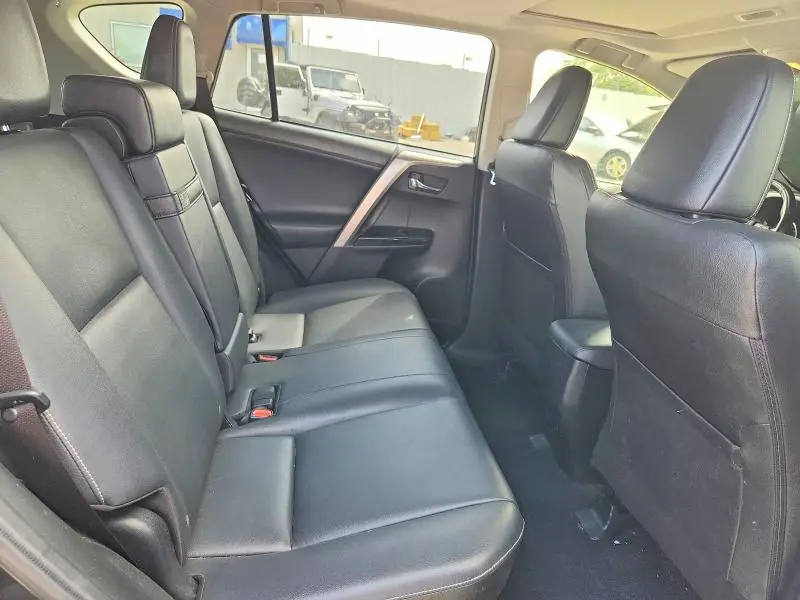 2016 TOYOTA RAV4 HV LIMITED  