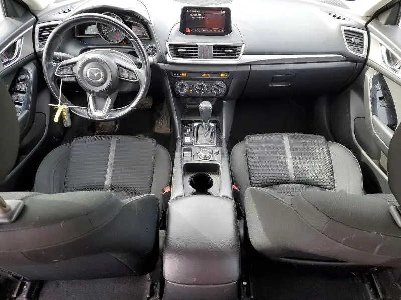 2017 MAZDA 3 TOURING  