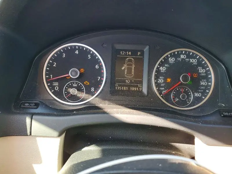 2016 VOLKSWAGEN TIGUAN S  