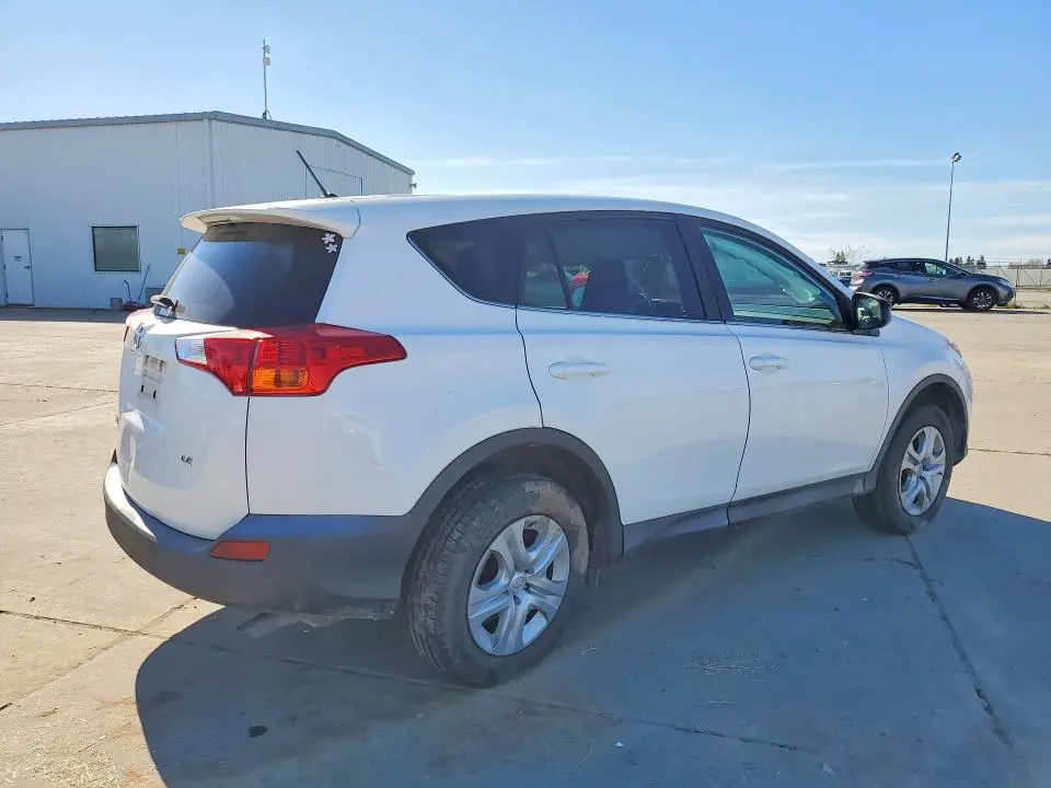 2015 TOYOTA RAV4 LE  