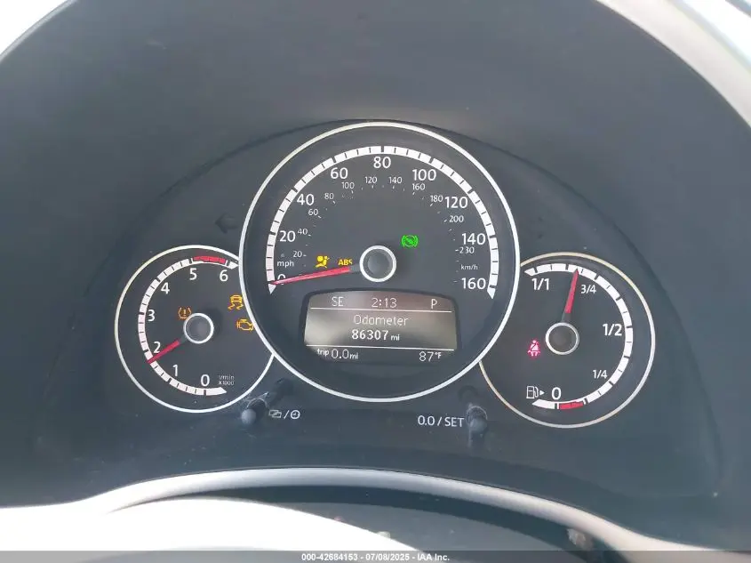 2014 VOLKSWAGEN BEETLE 2.0L TDI