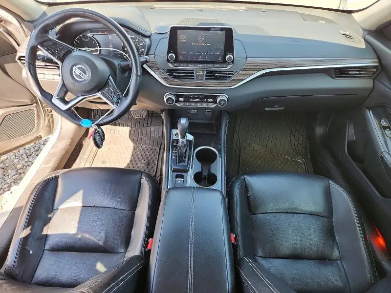 2020 NISSAN ALTIMA SL  