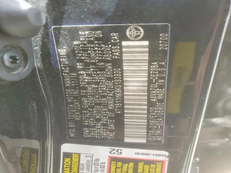 2019 TOYOTA CAMRY SE  