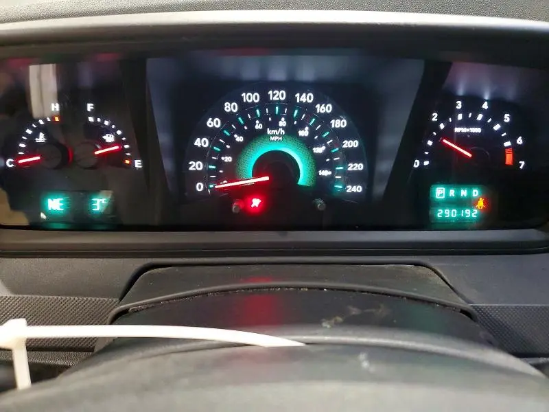 2010 DODGE JOURNEY SXT  