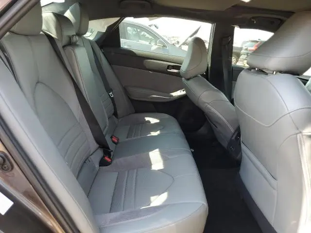 2019 TOYOTA AVALON XLE  