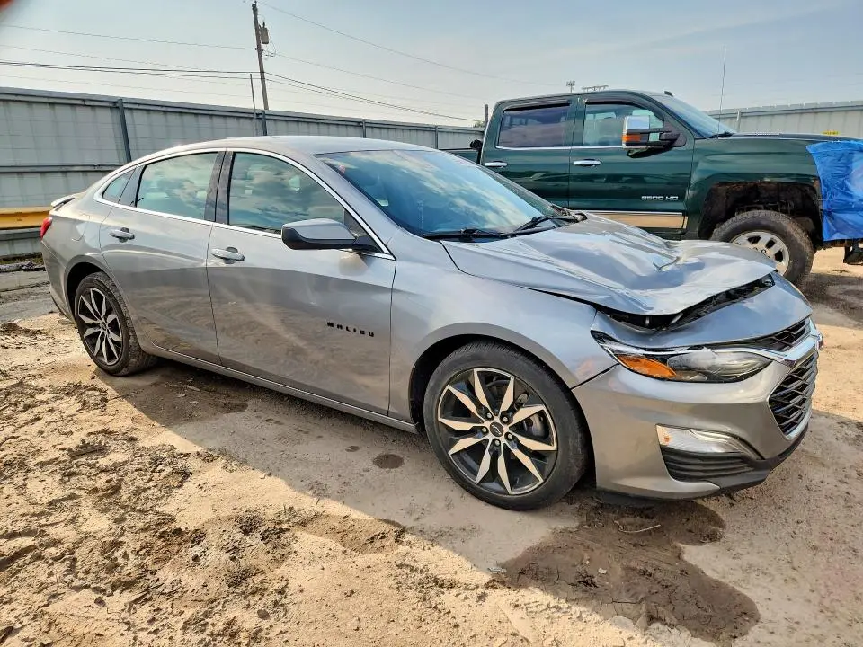 2023 CHEVROLET MALIBU RS  