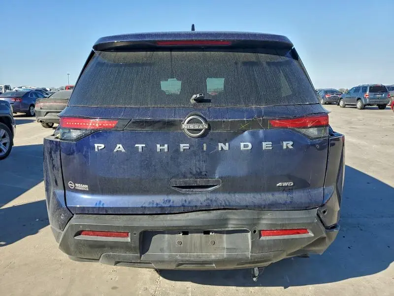 2022 NISSAN PATHFINDER S  