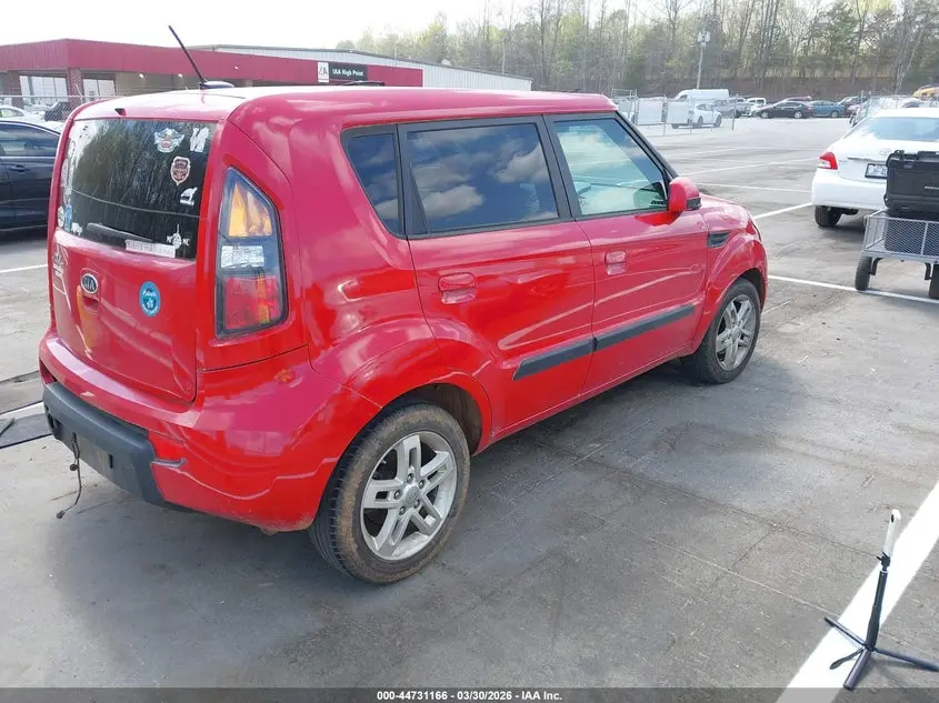2010 KIA SOUL +
