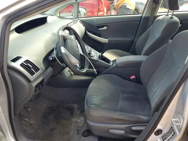 2011 TOYOTA PRIUS THREE  