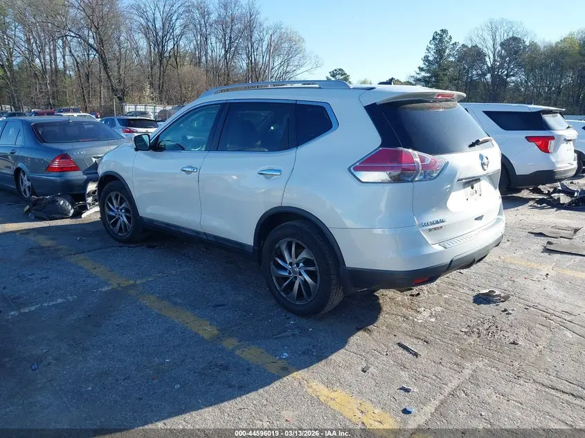 2015 NISSAN ROGUE SL