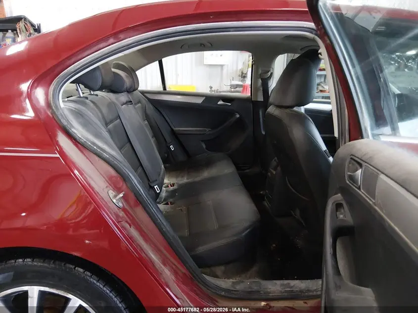 2017 VOLKSWAGEN JETTA 1.4T SE