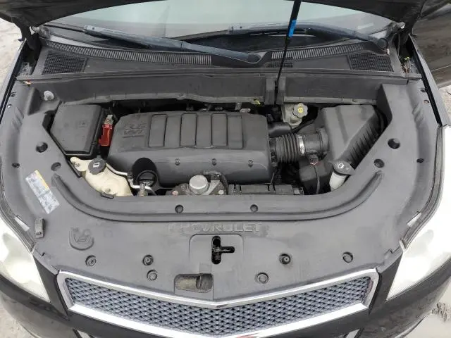 2011 CHEVROLET TRAVERSE LT  