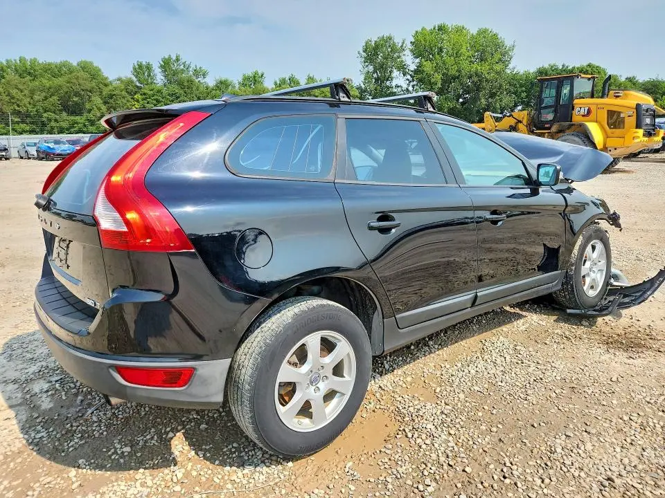 2011 VOLVO XC60 3.2  