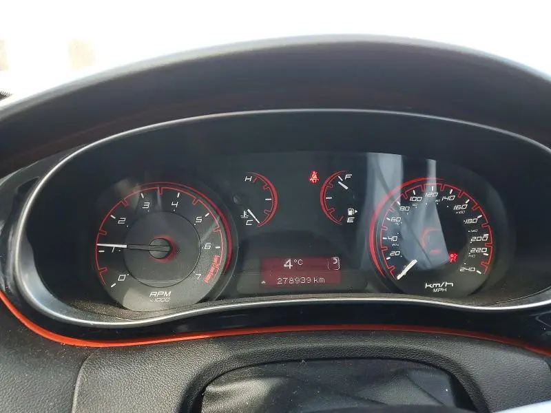 2014 DODGE DART SXT  