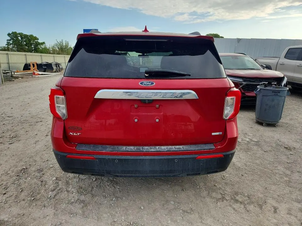 2020 FORD EXPLORER XLT  