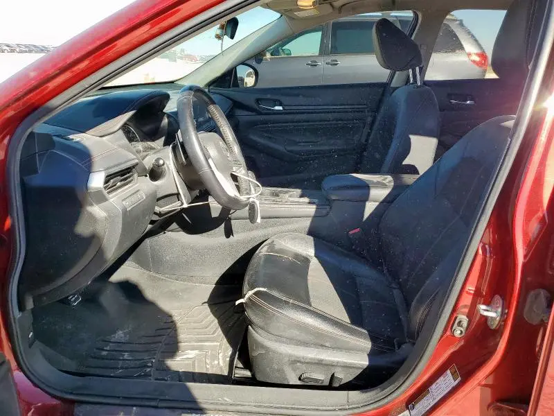 2020 NISSAN ALTIMA SR  