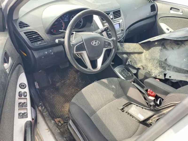 2014 HYUNDAI ACCENT GS  