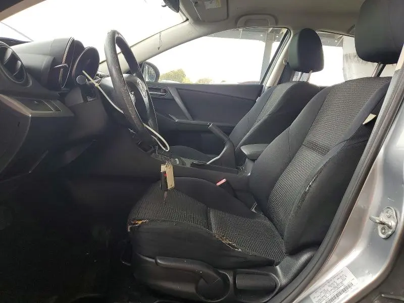 2013 MAZDA 3 I  