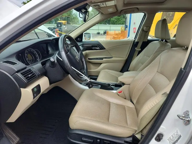2015 HONDA ACCORD TOURING  