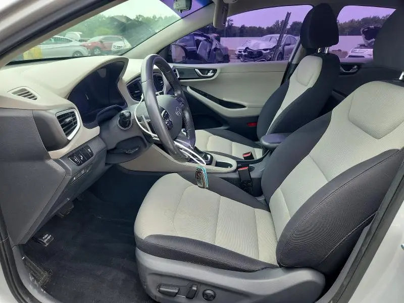 2018 HYUNDAI IONIQ SEL  