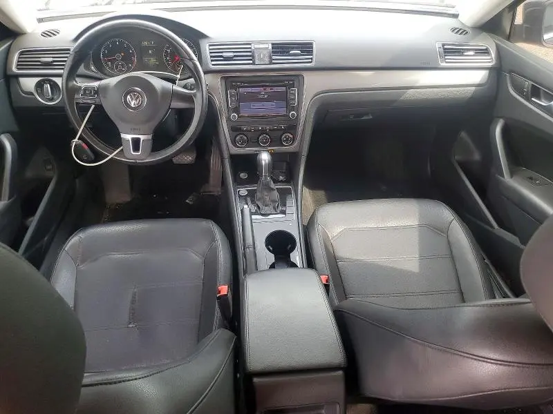 2015 VOLKSWAGEN PASSAT S  