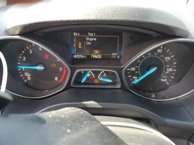 2017 FORD ESCAPE SE  