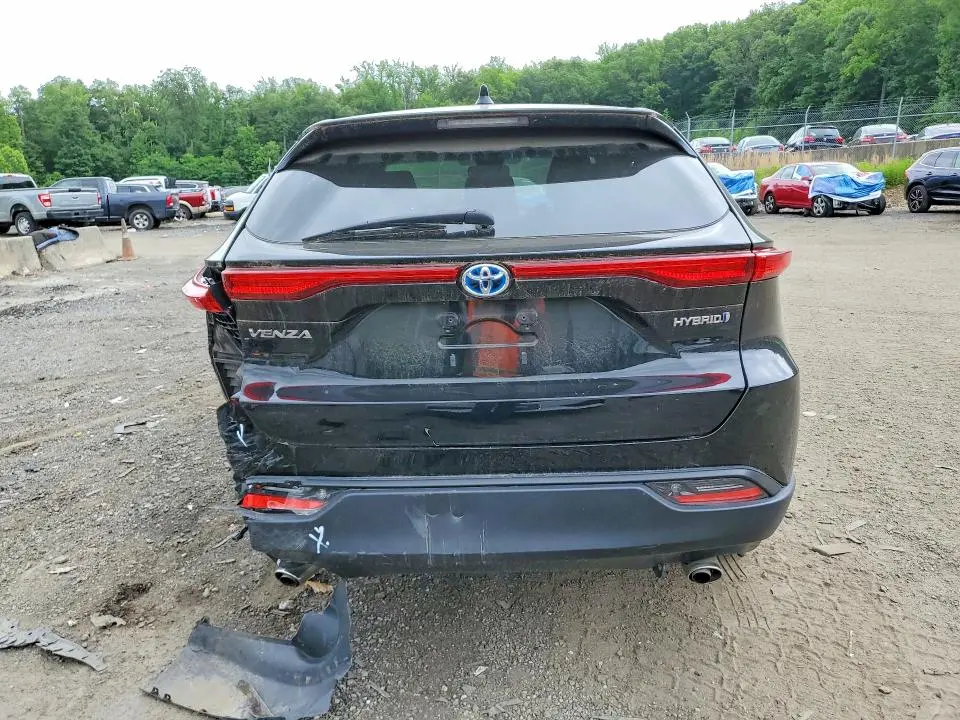 2021 TOYOTA VENZA LE  