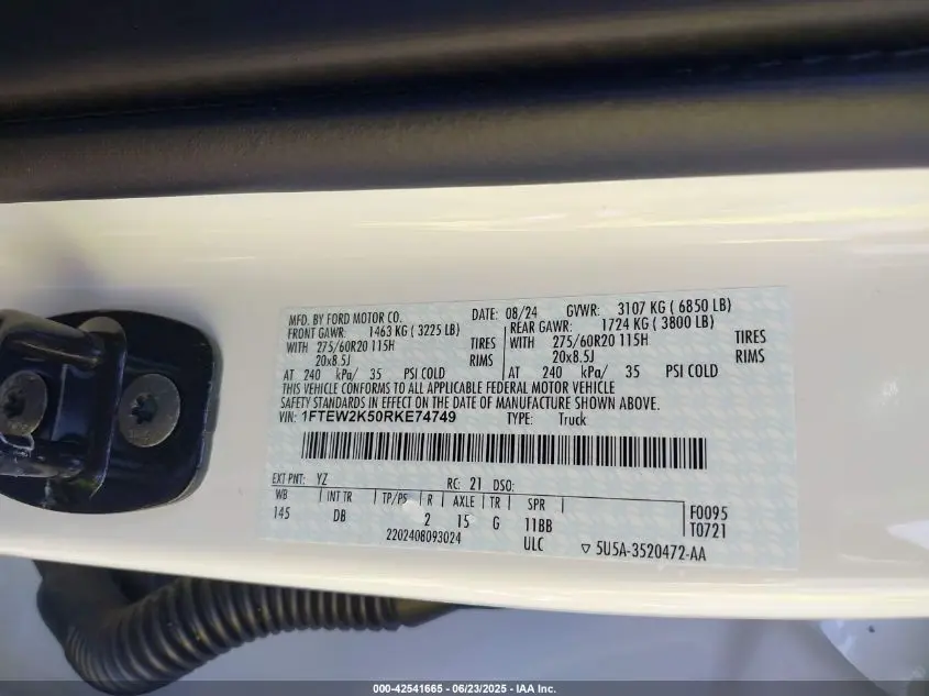 2024 FORD F-150 STX