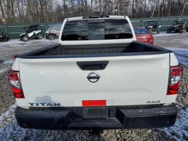 2022 NISSAN TITAN S  