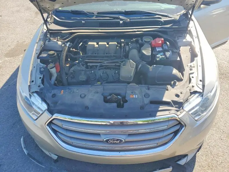 2018 FORD TAURUS SEL  