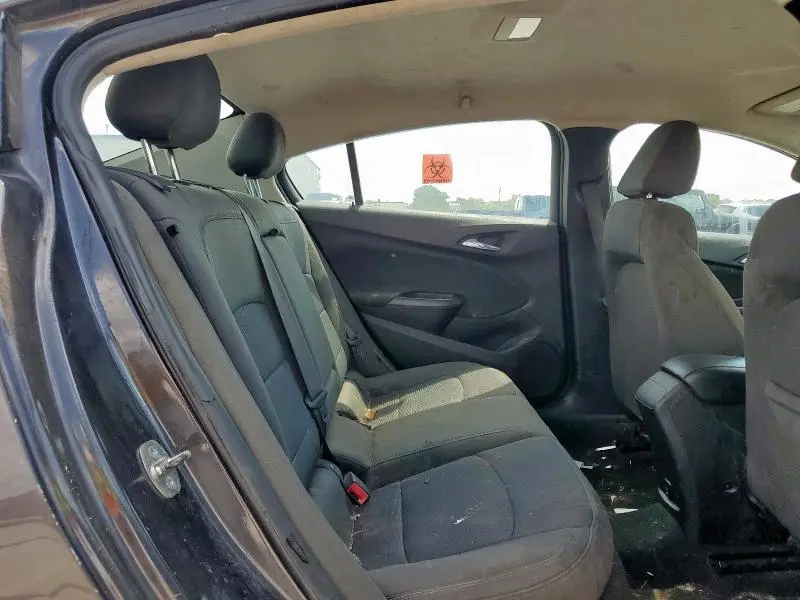 2017 CHEVROLET CRUZE LT