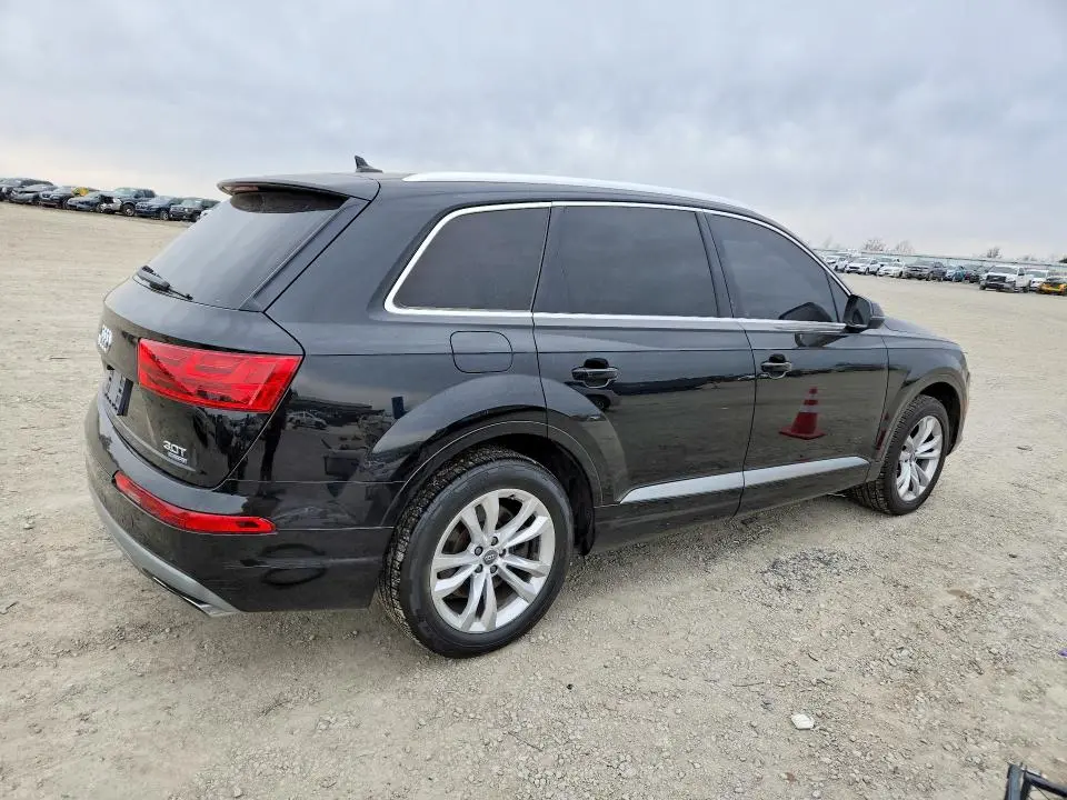 2017 AUDI Q7 PREMIUM  