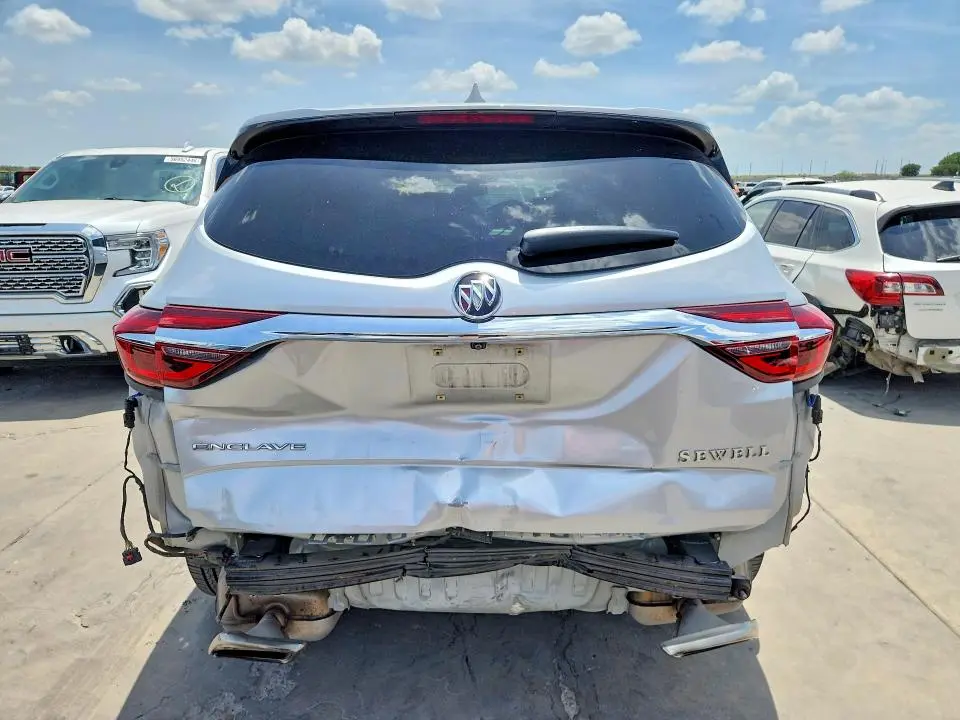 2021 BUICK ENCLAVE ESSENCE  